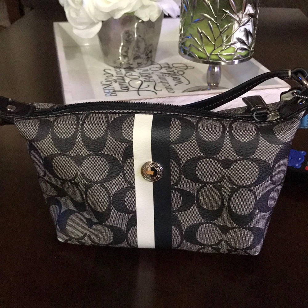 Coach purse in great condition